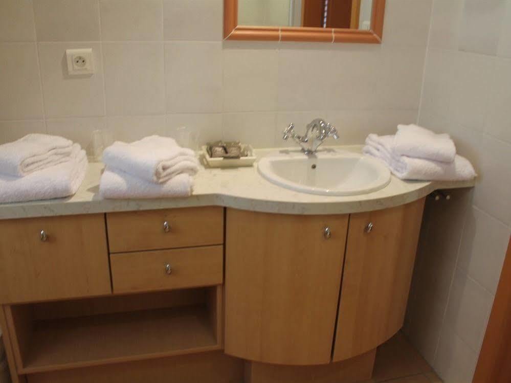 Maison D'Hotes Sainte Hune Appartements Унавиер Екстериор снимка